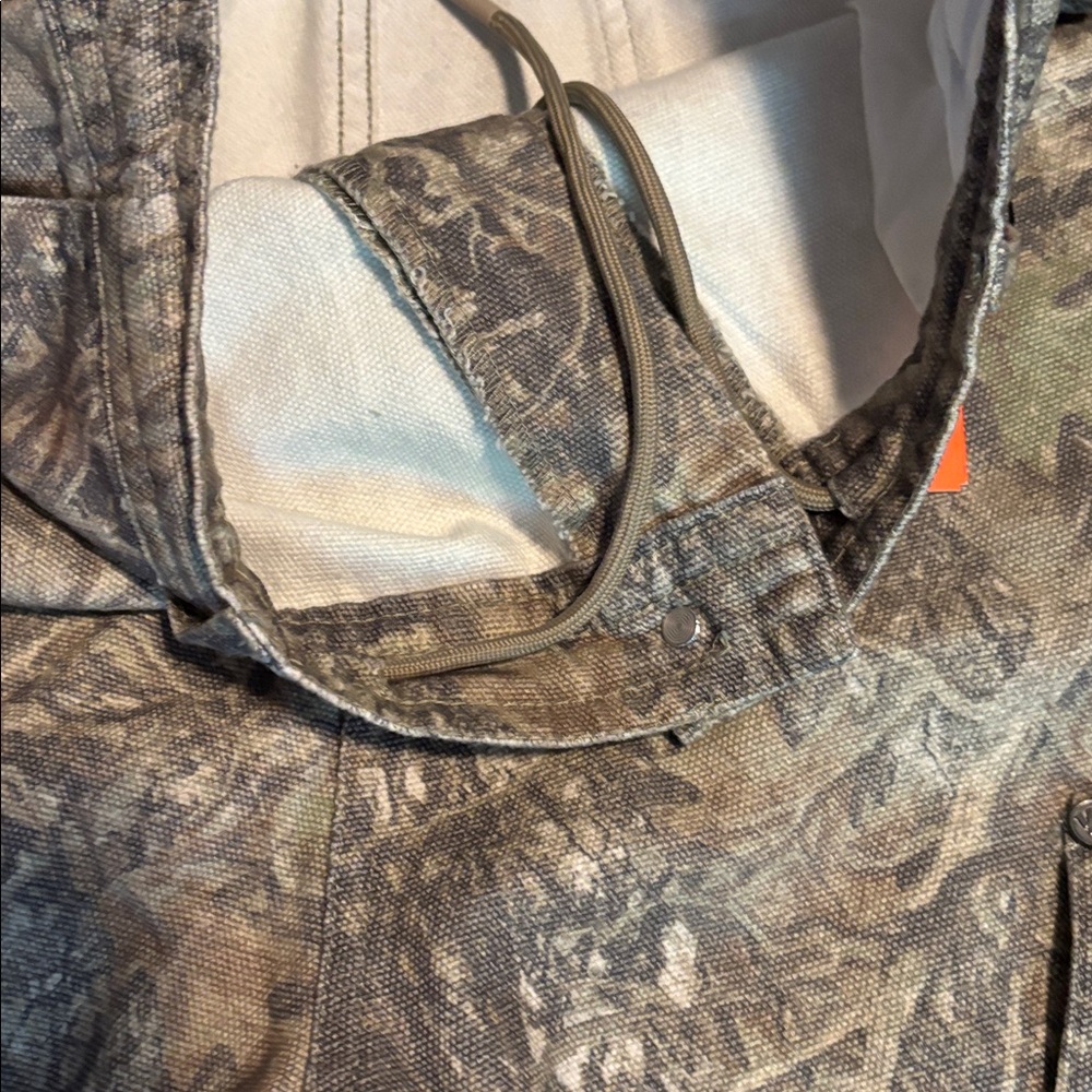 YoungLA CamoflaugeCargo Pants Size: Large NWT - Picture 8 of 8